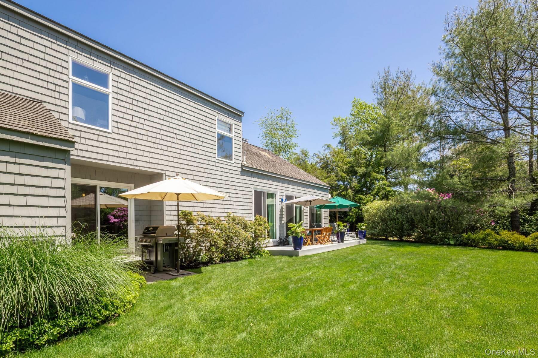 #4 photo, 61 Huckleberry Lane, East Hampton , NY 11937