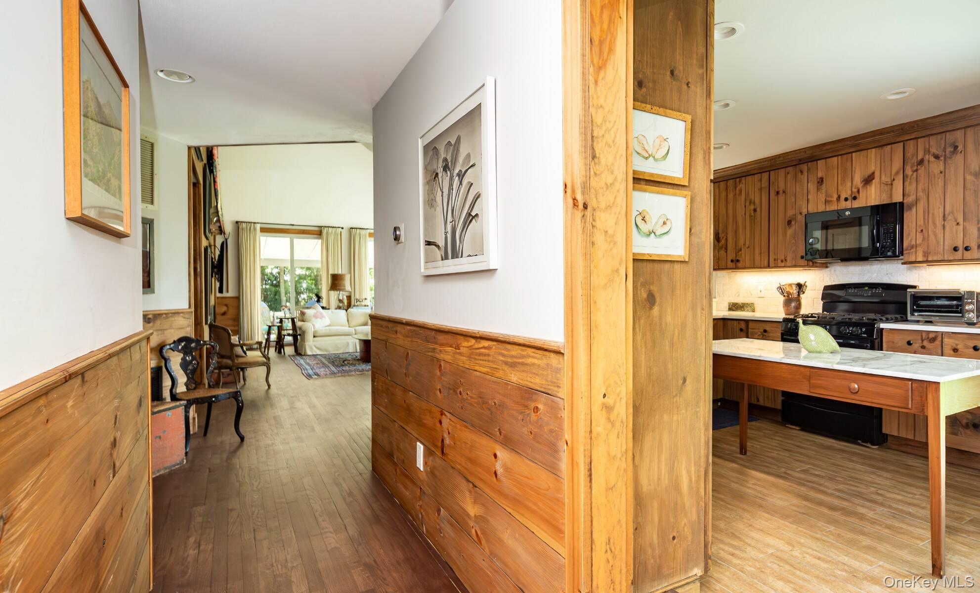 #6 photo, 61 Huckleberry Lane, East Hampton , NY 11937