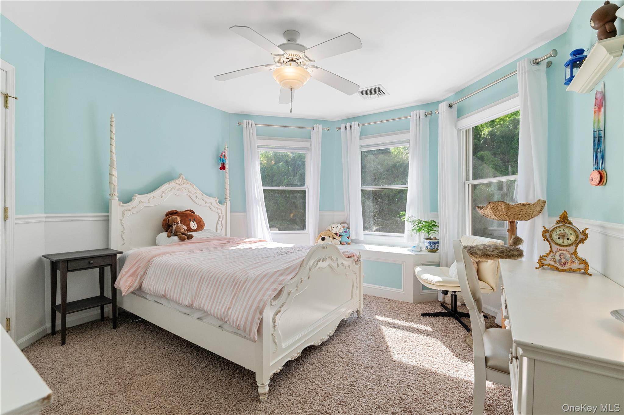 #18 photo, 91 Bennetts Road, East Setauket , NY 11733