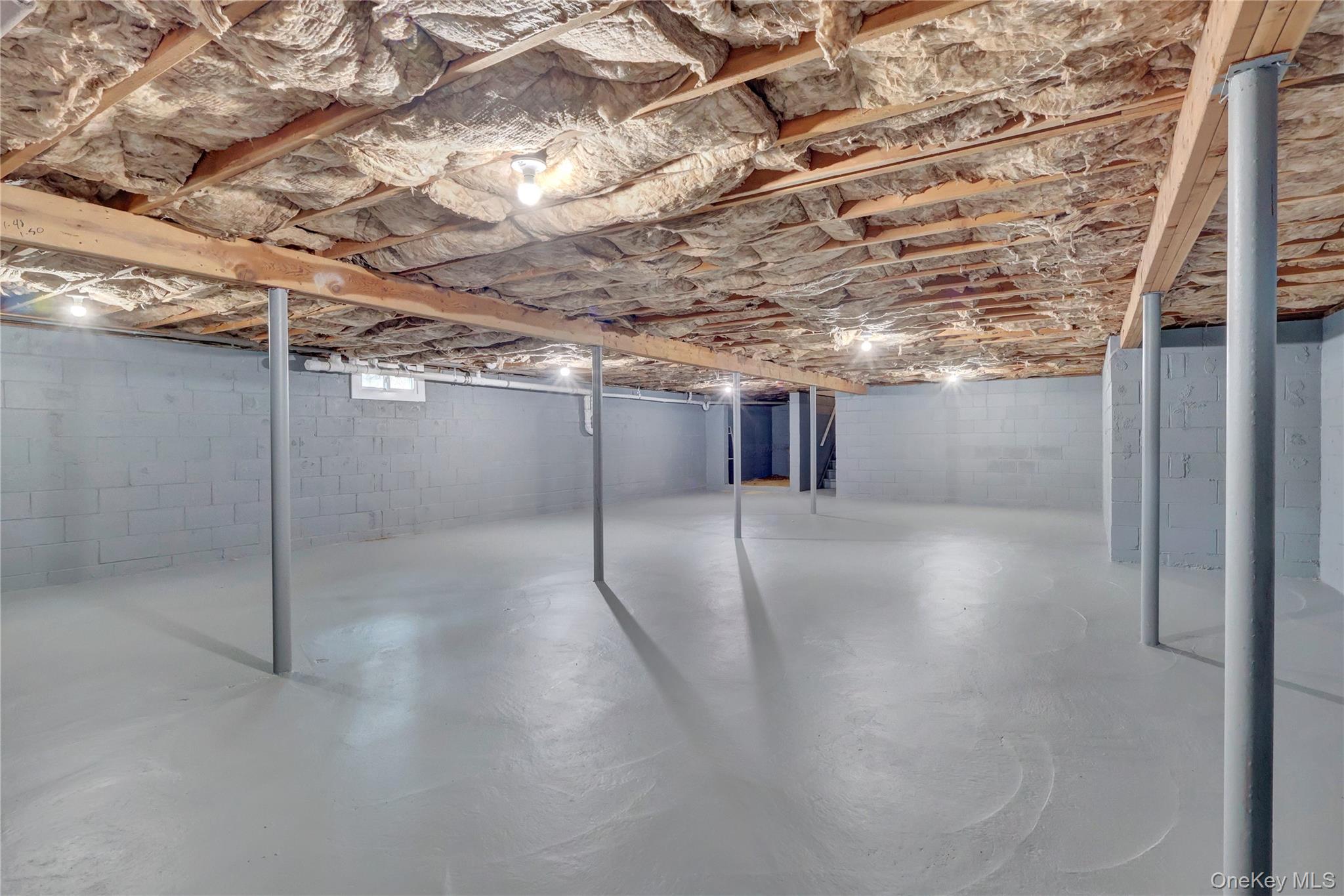 #17 photo, 43 Penny Drive, מחוז סאפוק Calverton , NY 11933