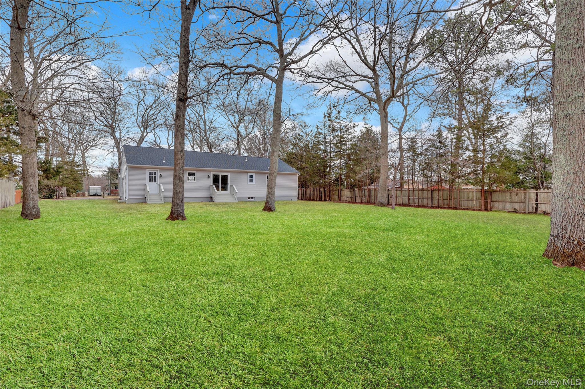 #19 photo, 43 Penny Drive, מחוז סאפוק Calverton , NY 11933