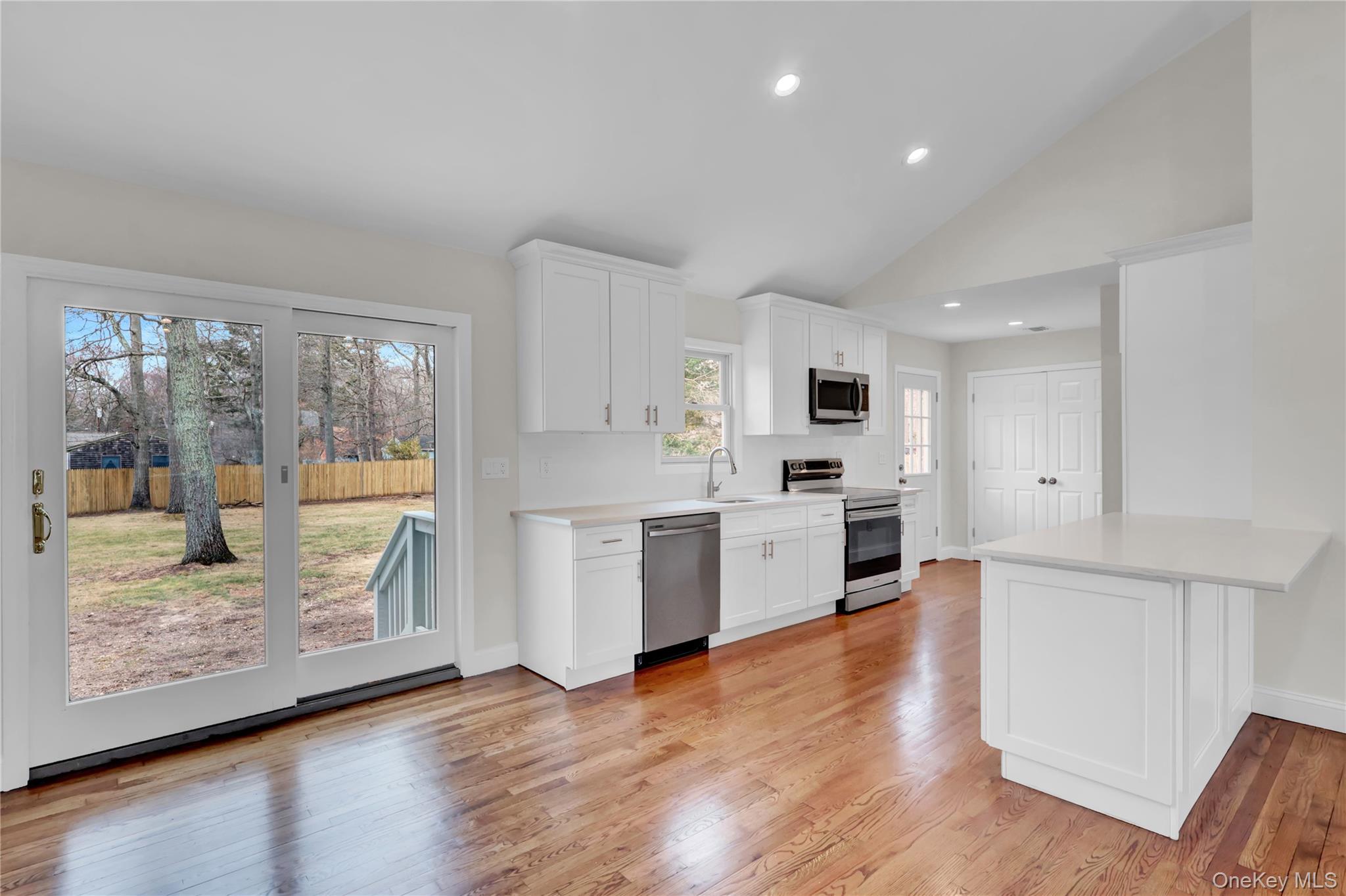 #8 photo, 43 Penny Drive, מחוז סאפוק Calverton , NY 11933