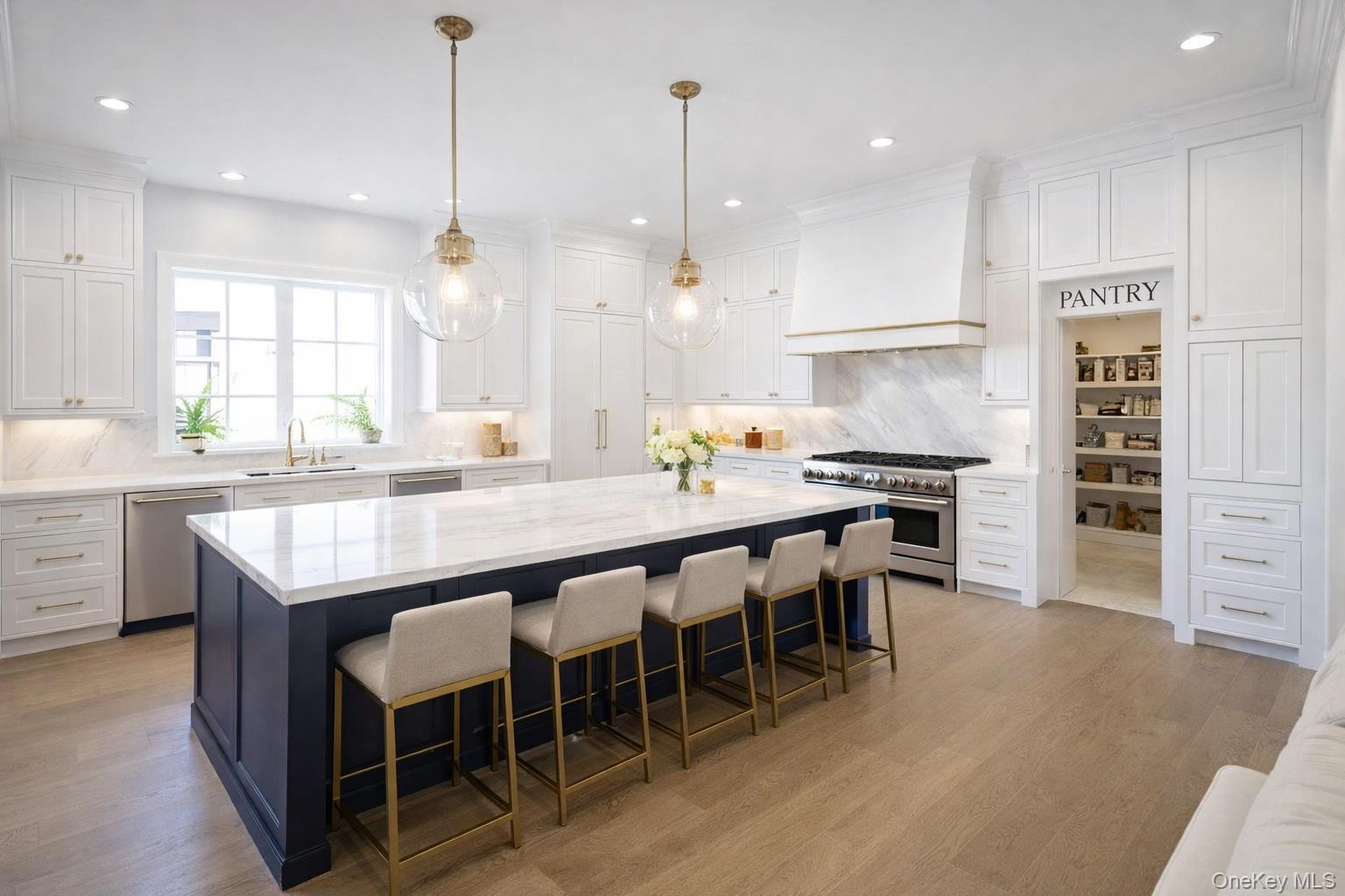 #5 photo, 19 Pettit Drive, Dix Hills , NY 11746