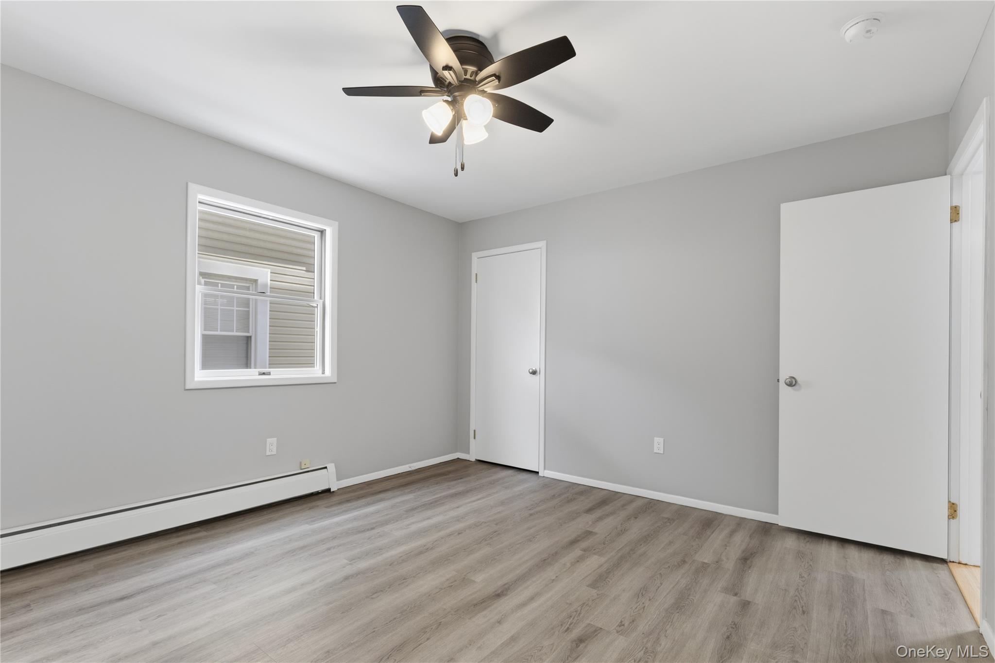 #16 photo, 360 W Fulton Street, Long Beach , NY 11561