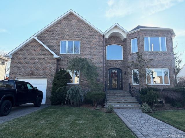 #1 photo, 316 Roxbury Road, Garden City , NY 11530