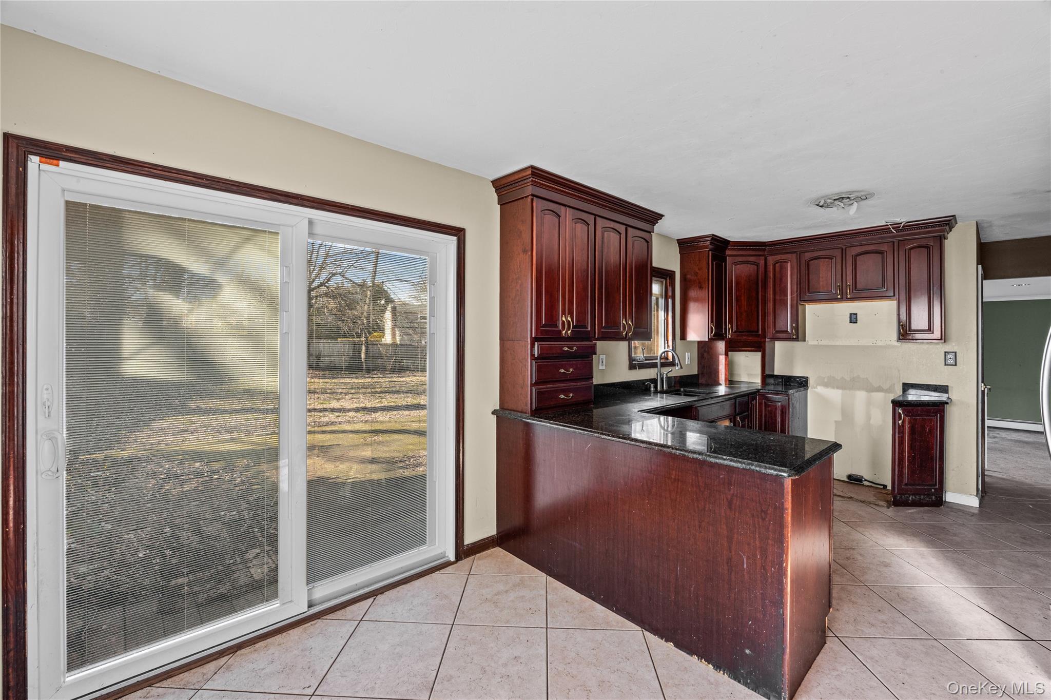 #9 photo, 4 Vale Court, 東長島 Mount Sinai , NY 11766