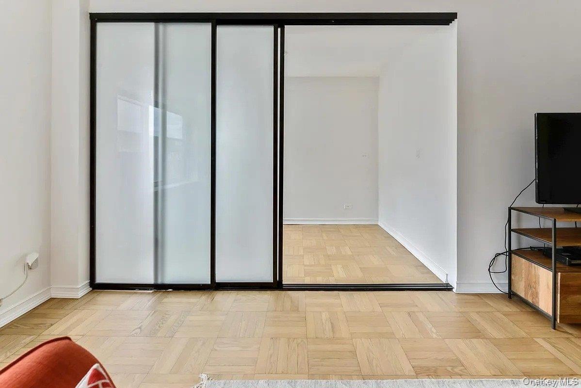 #10 photo, 71-36 110th Street, Forest Hills , NY 11375