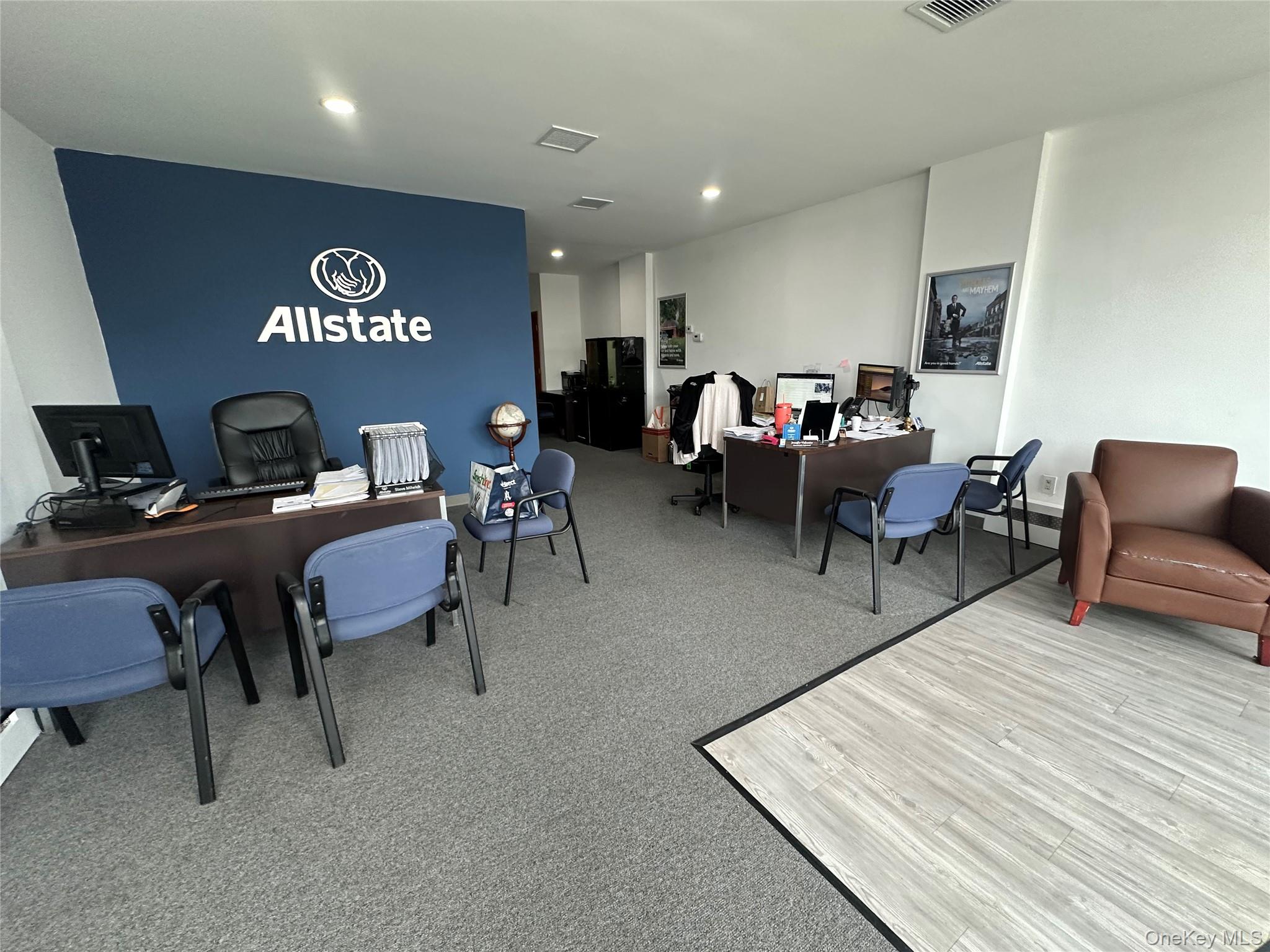 #3 photo, 174 Merrick Road, Merrick , NY 11566