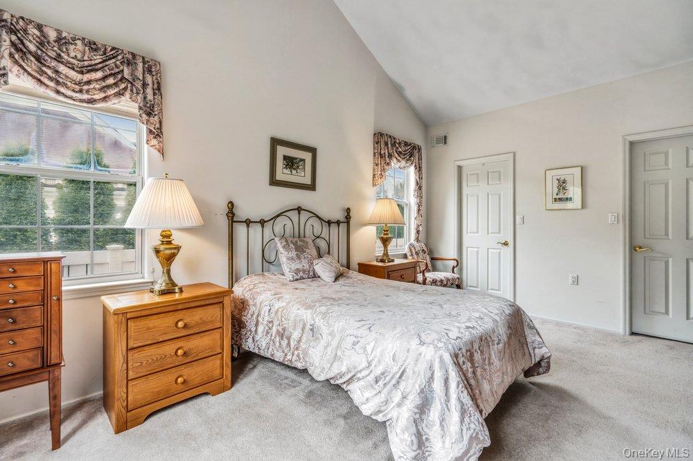 #19 photo, 587 Leisure Drive, Ridge , NY 11961