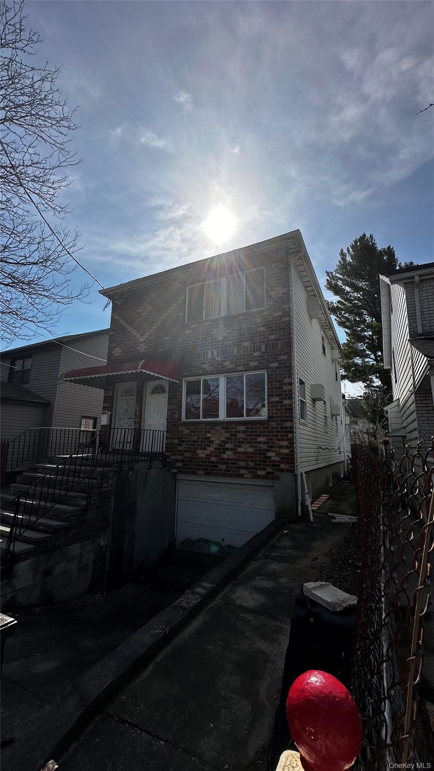 #1 photo, 19128 114th Drive, কুইন্‌স Saint Albans , NY 11412