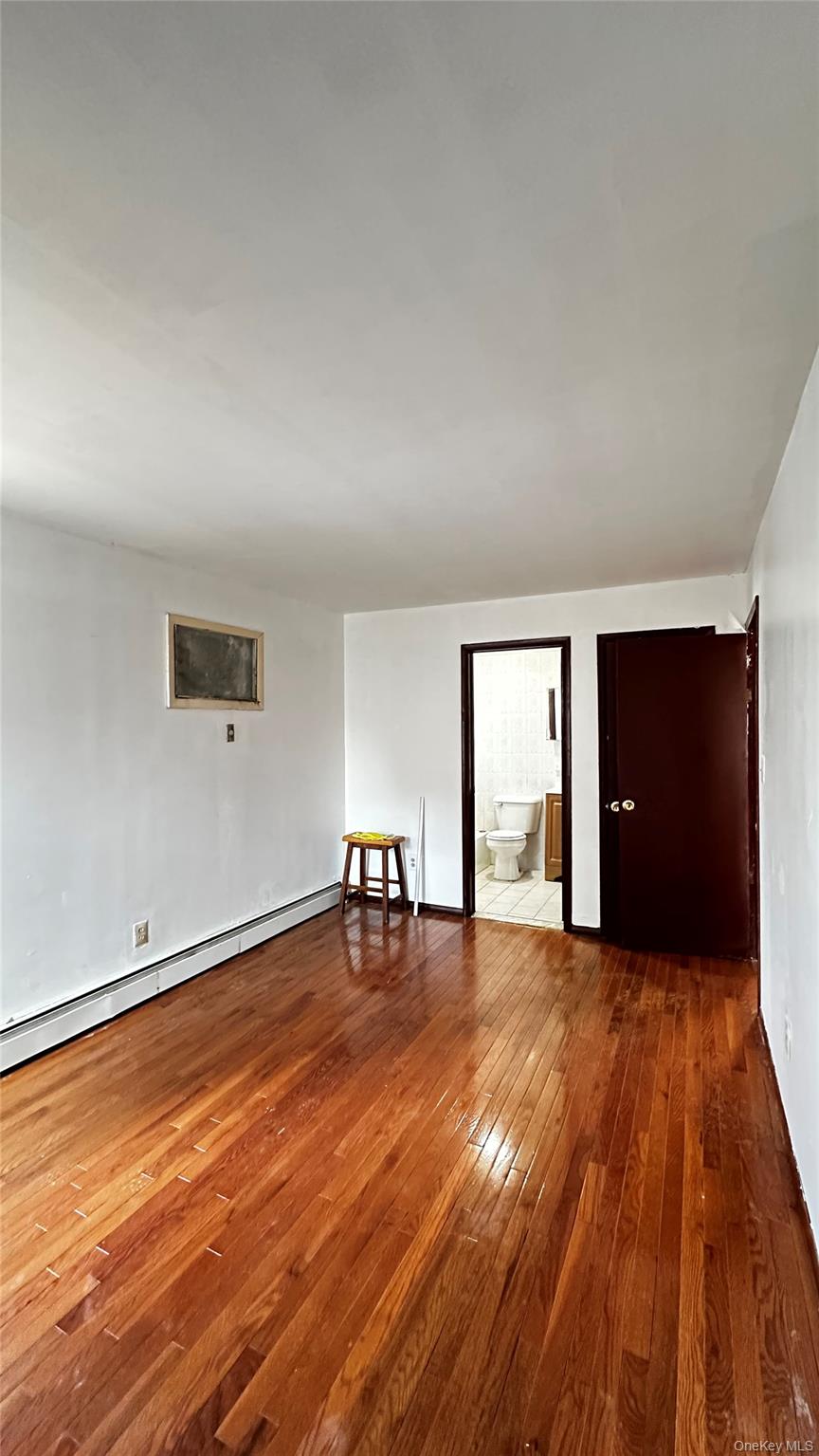 #10 photo, 19128 114th Drive, কুইন্‌স Saint Albans , NY 11412