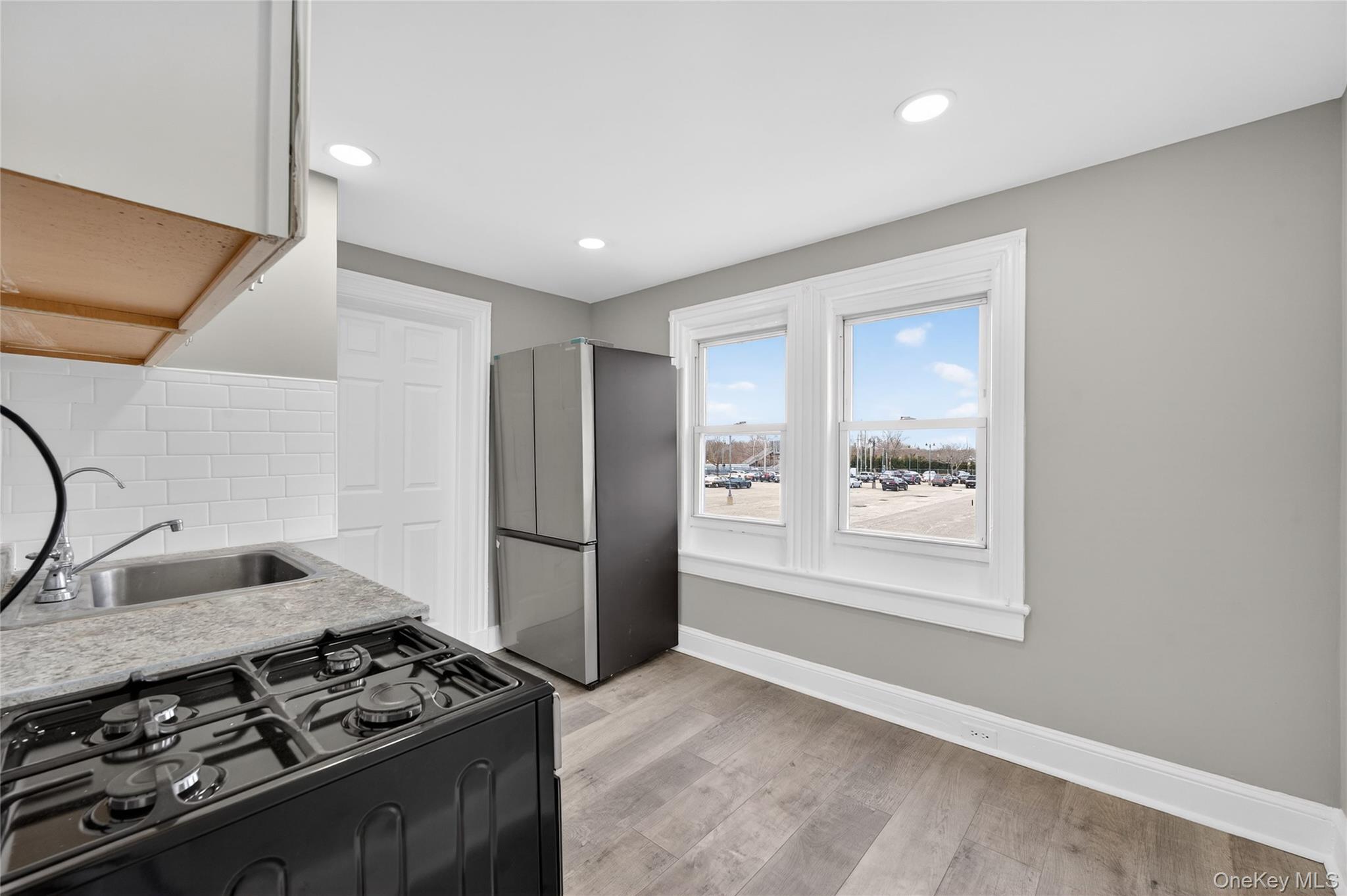 #16 photo, 21 Maple Avenue, Port Jefferson , NY 11776