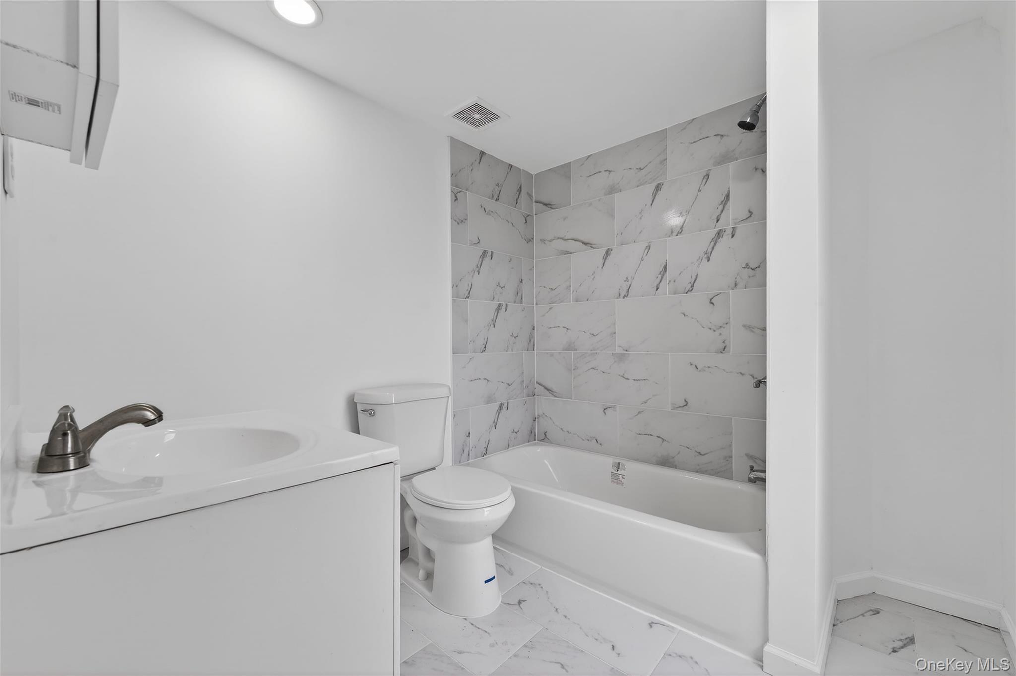 #20 photo, 21 Maple Avenue, Port Jefferson , NY 11776