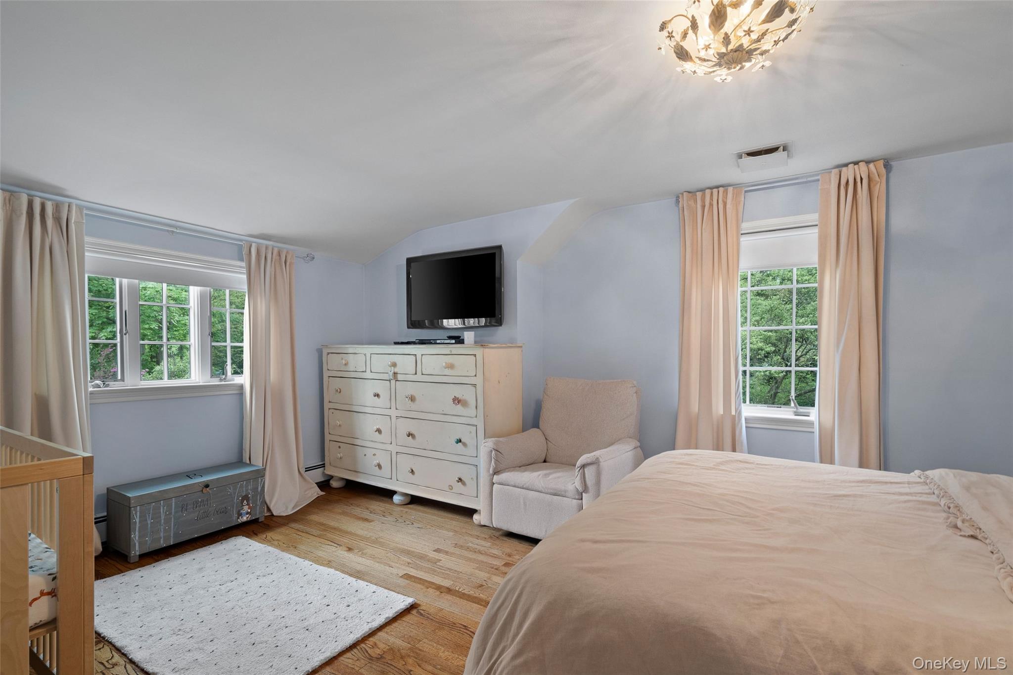 #13 photo, 68 Flower Hill Road, সাফোক কাউন্টি Huntington , NY 11743