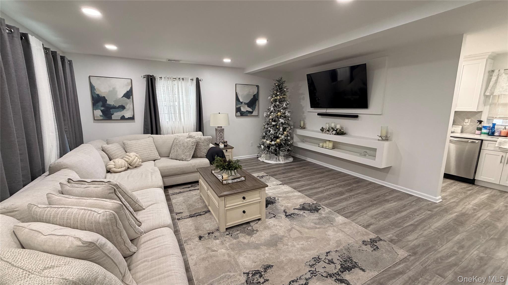 #5 photo, 13 Fairview Drive, Shirley , NY 11967