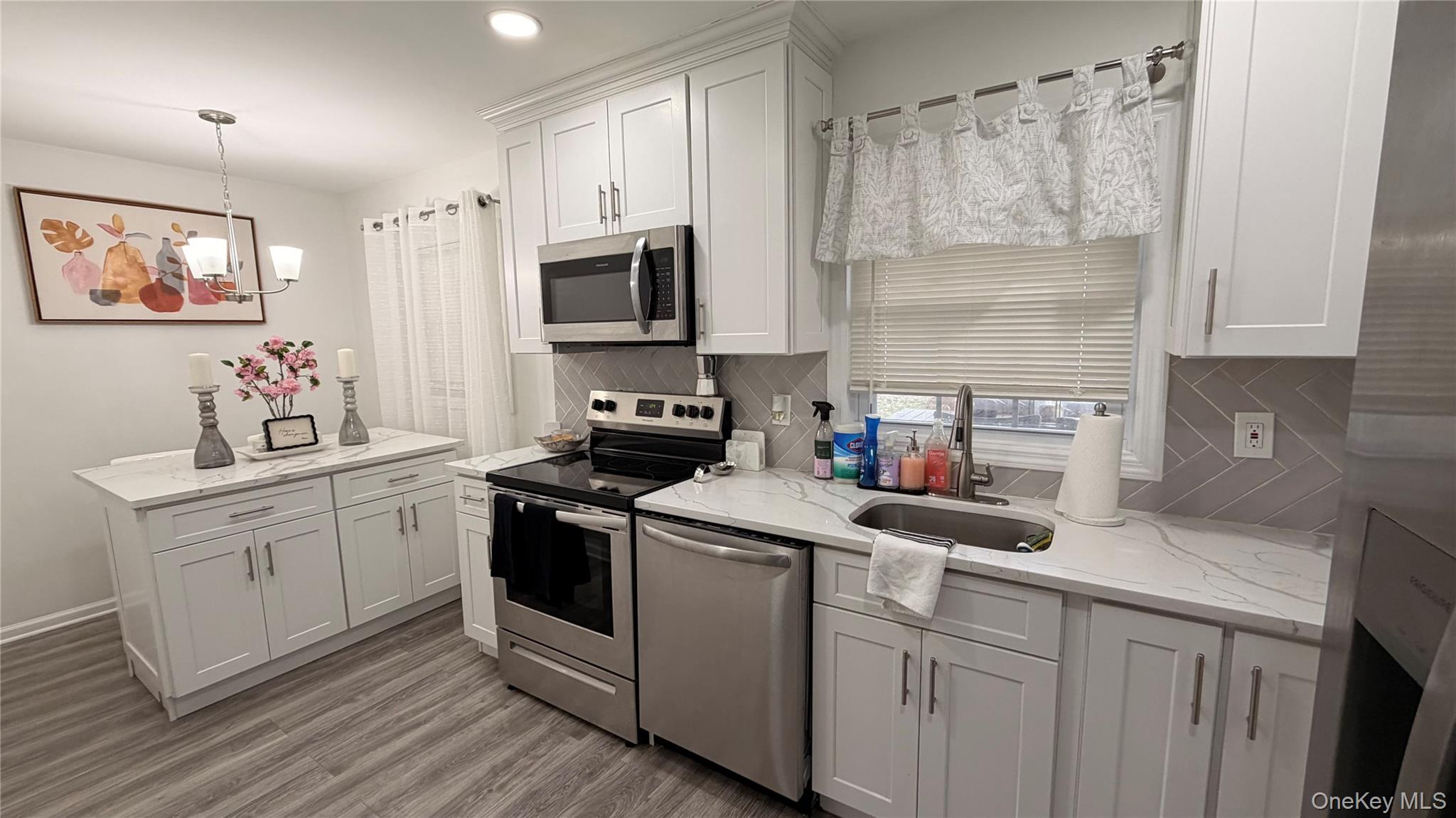 #7 photo, 13 Fairview Drive, Shirley , NY 11967