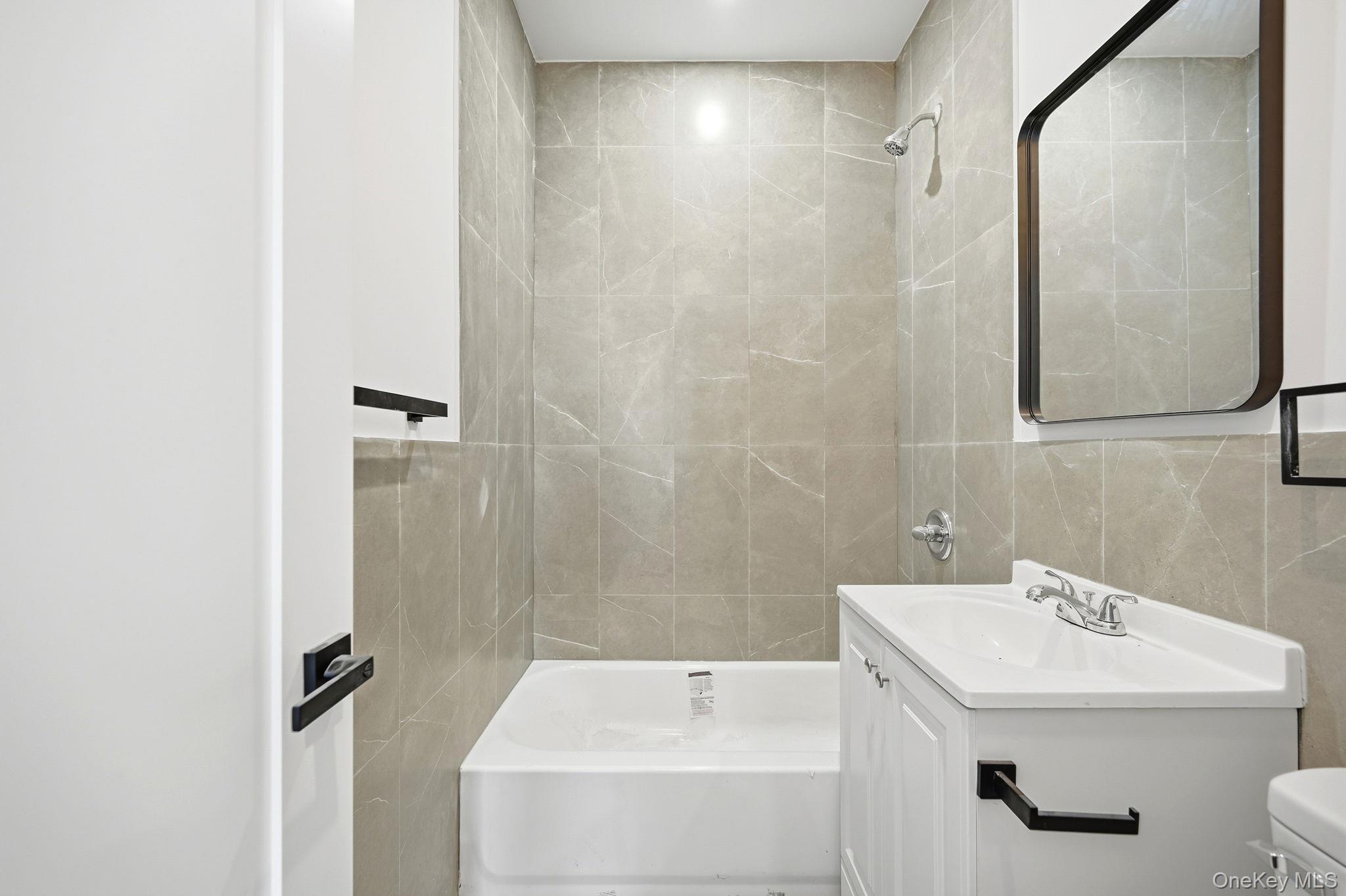 #12 photo, 2152 Muliner Avenue, Bronx , NY 10462