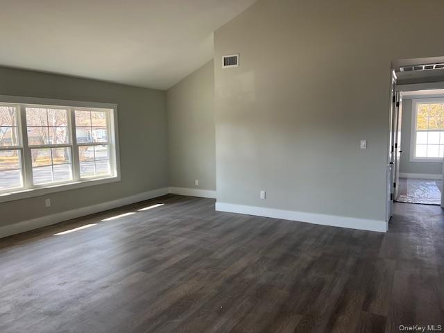 #3 photo, 159 Alexander Avenue, מחוז סאפוק Holbrook , NY 11741