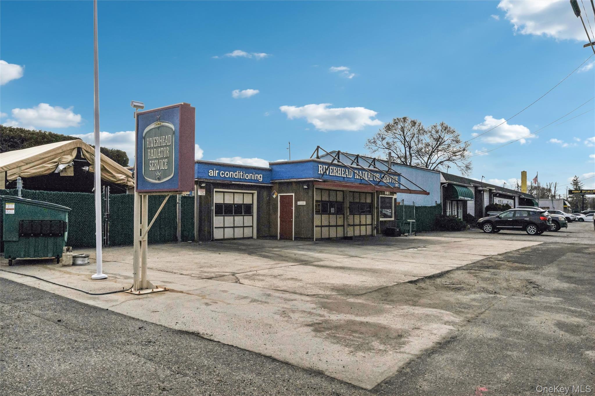 #11 photo, 1181 E Main Street, Riverhead , NY 11901