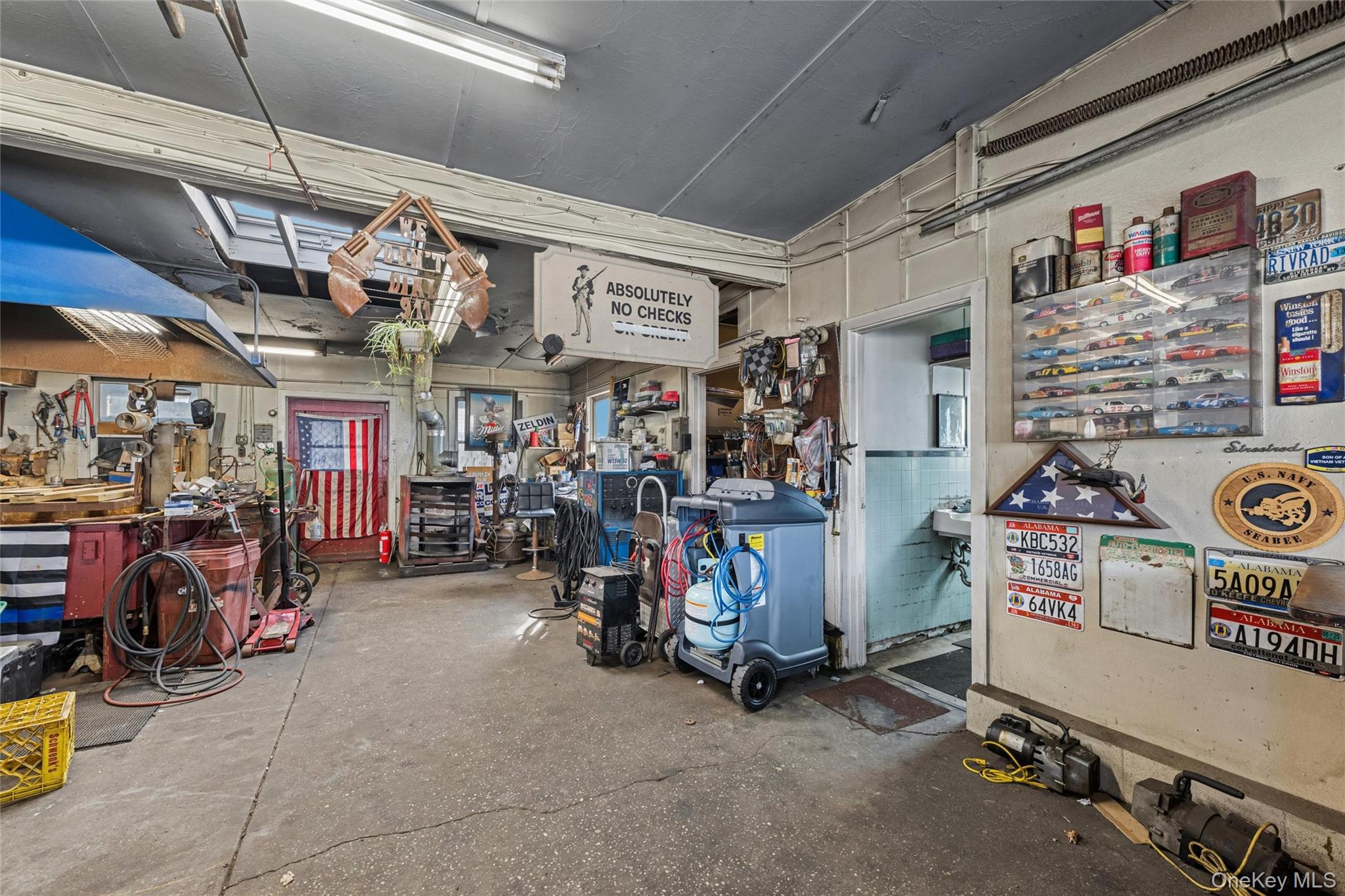 #3 photo, 1181 E Main Street, Riverhead , NY 11901