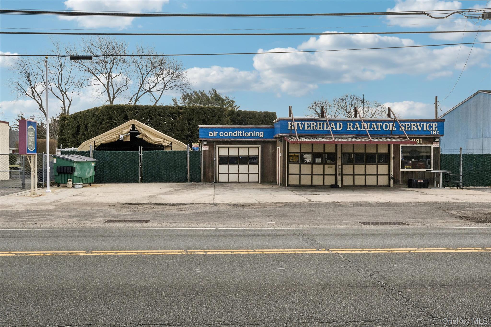 #8 photo, 1181 E Main Street, Riverhead , NY 11901