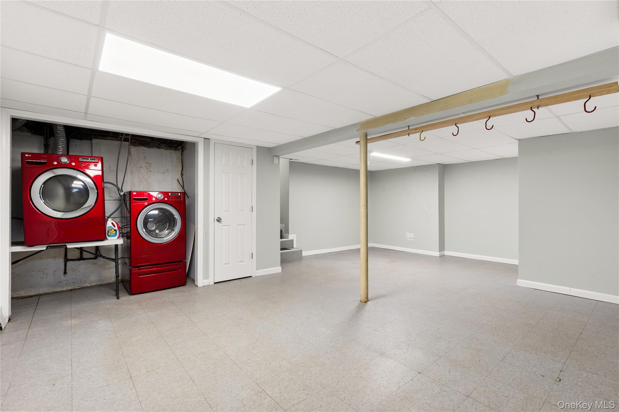 #14 photo, 336 Dix Hills Road, מחוז סאפוק Dix Hills , NY 11747