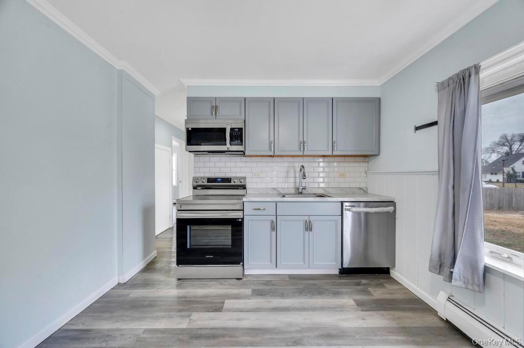 #8 photo, 63 Blacksmith Road, Levittown , NY 11756