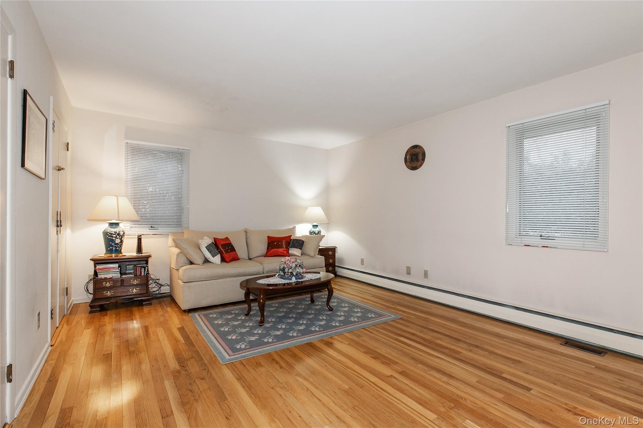 #10 photo, 1 The Brae, Woodbury , NY 11797