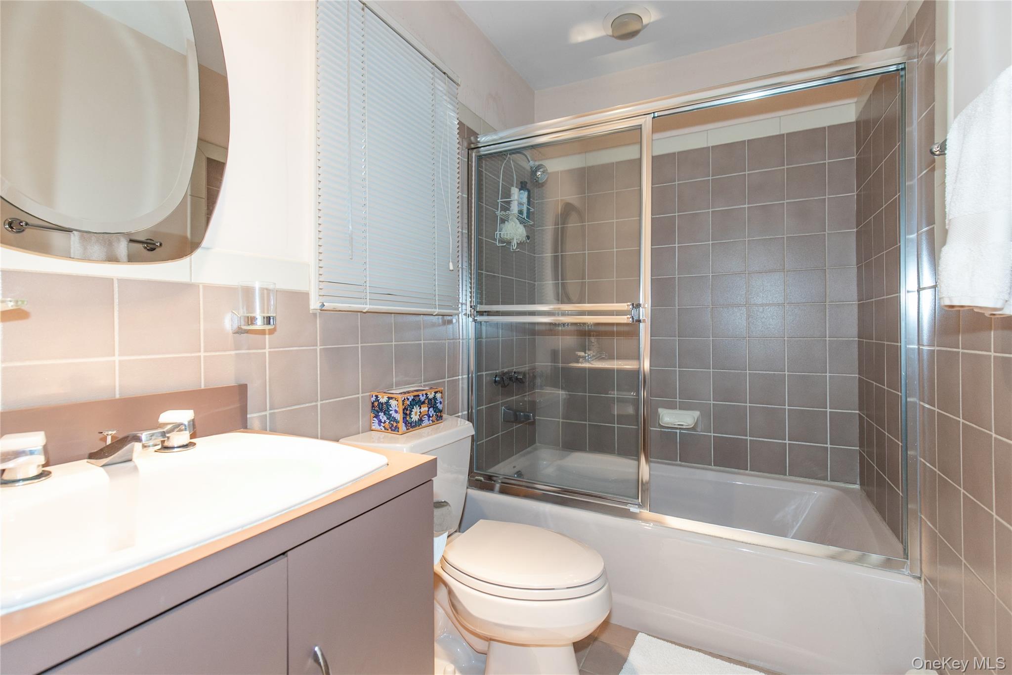 #11 photo, 1 The Brae, Woodbury , NY 11797