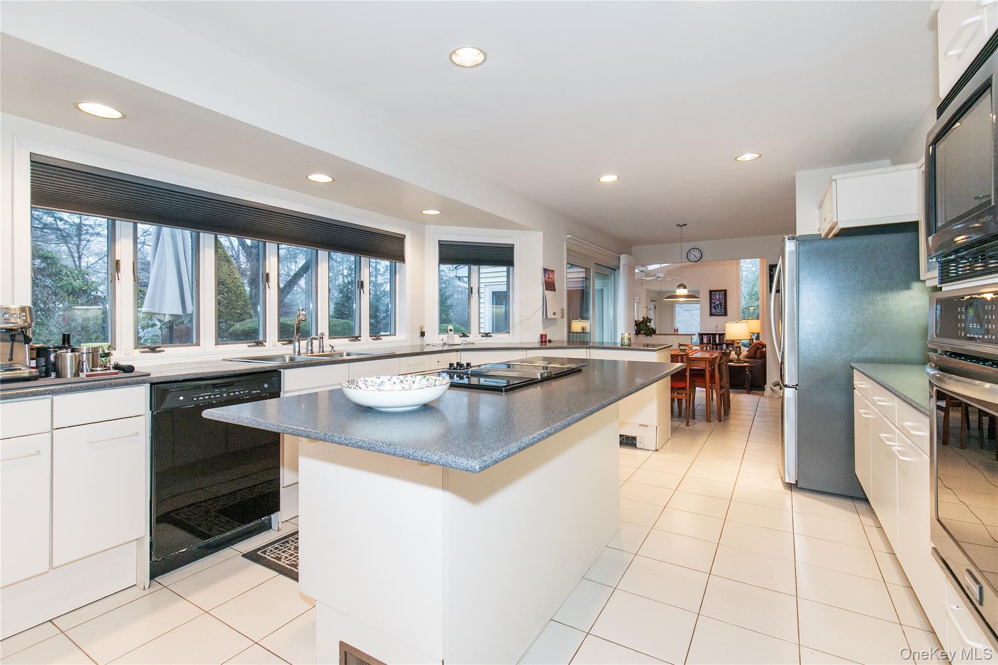 #20 photo, 1 The Brae, Woodbury , NY 11797