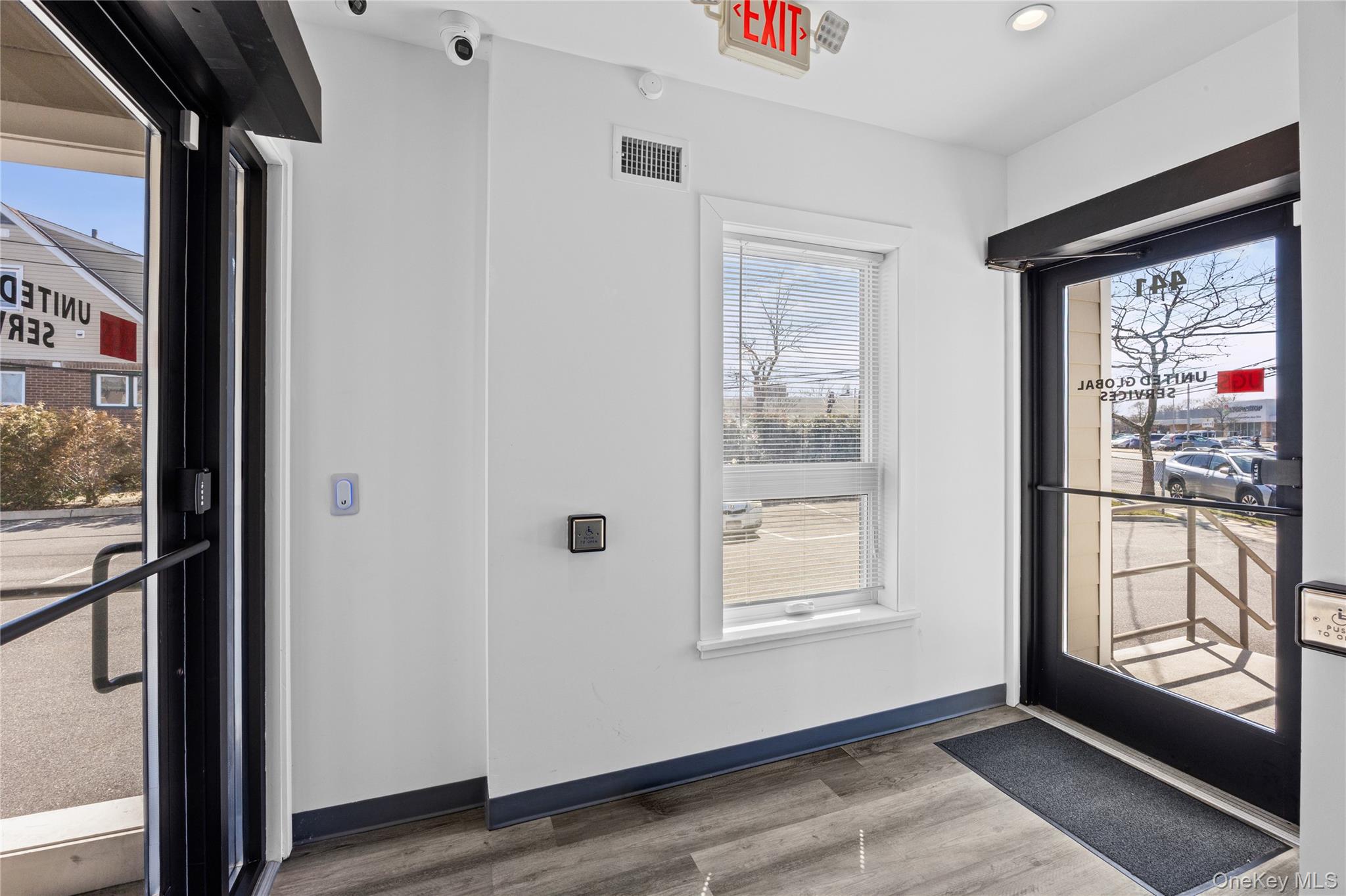 #16 photo, Franklin Square, Franklin Square , NY 11010