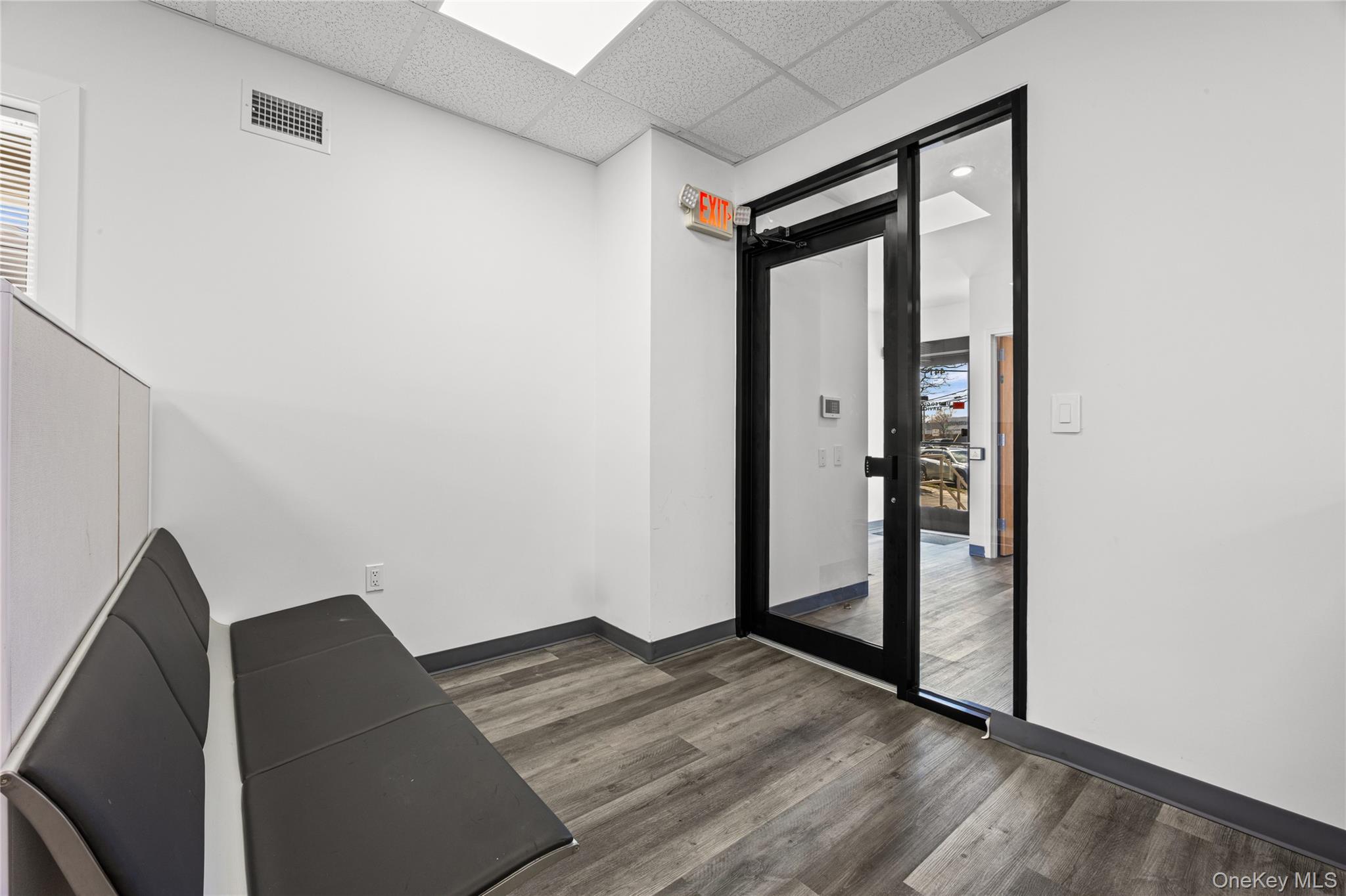 #18 photo, Franklin Square, Franklin Square , NY 11010