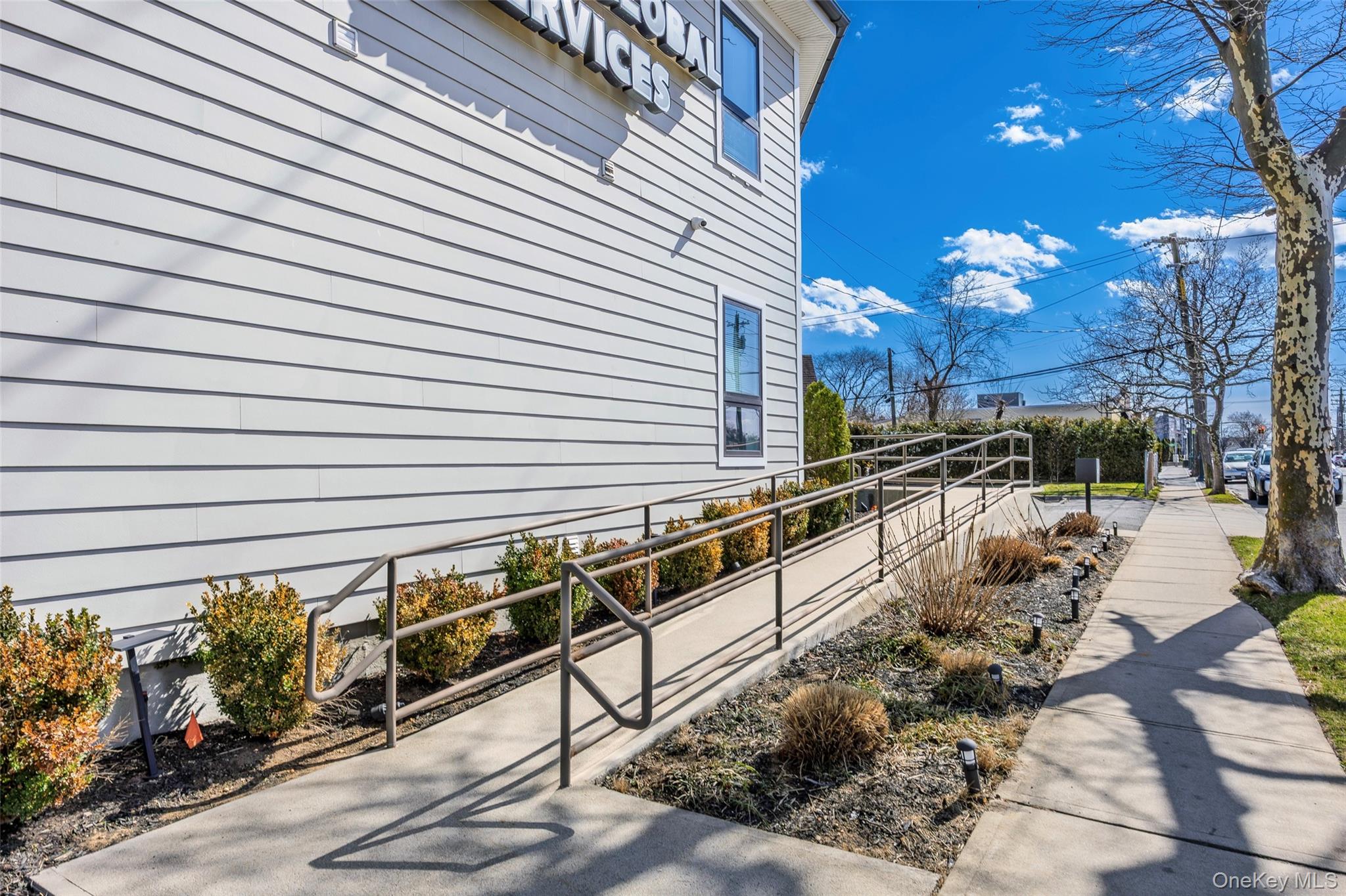 #5 photo, Franklin Square, Franklin Square , NY 11010