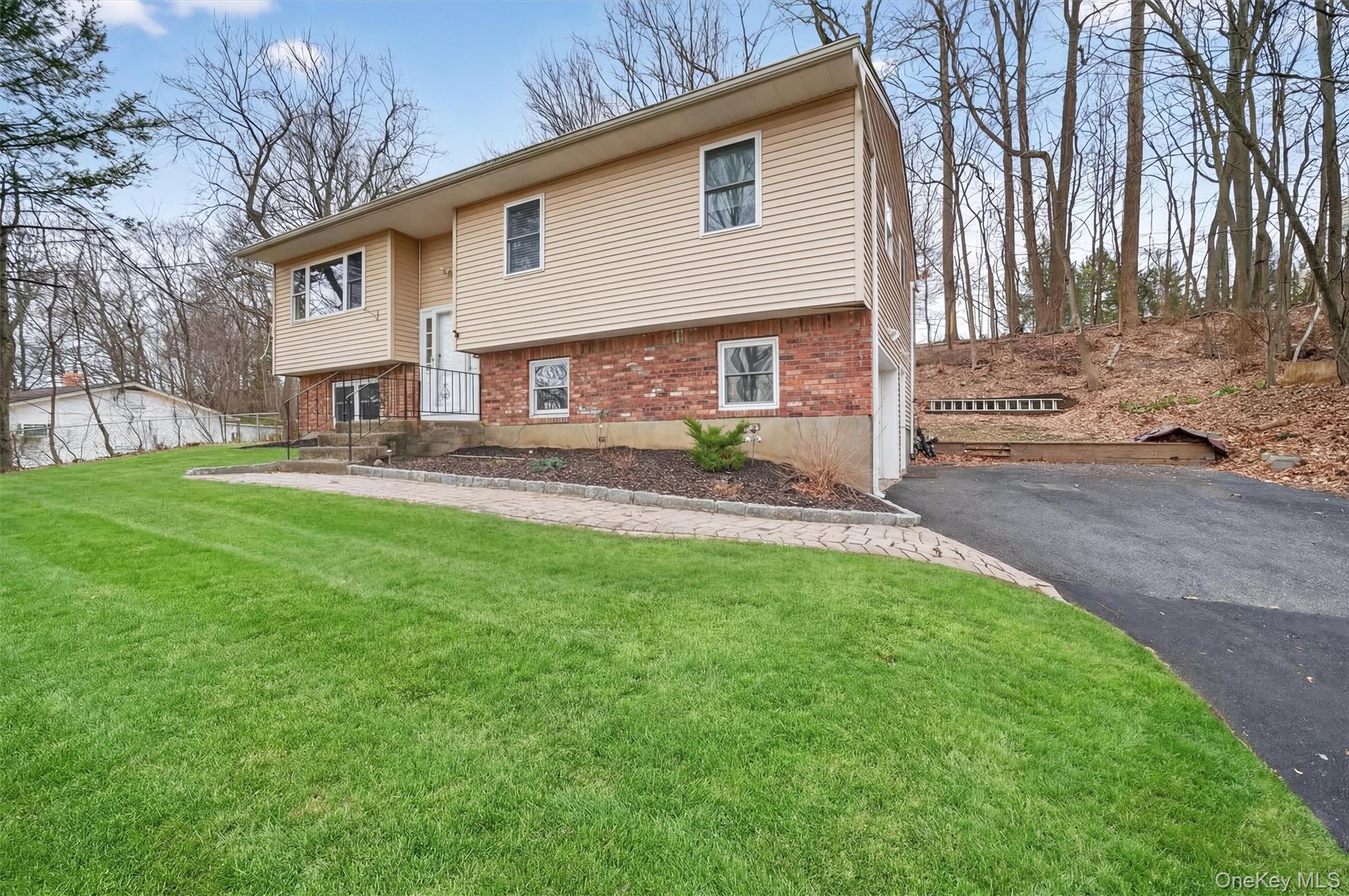 #5 photo, 28 Olympus Road, Highland Mills , NY 10930