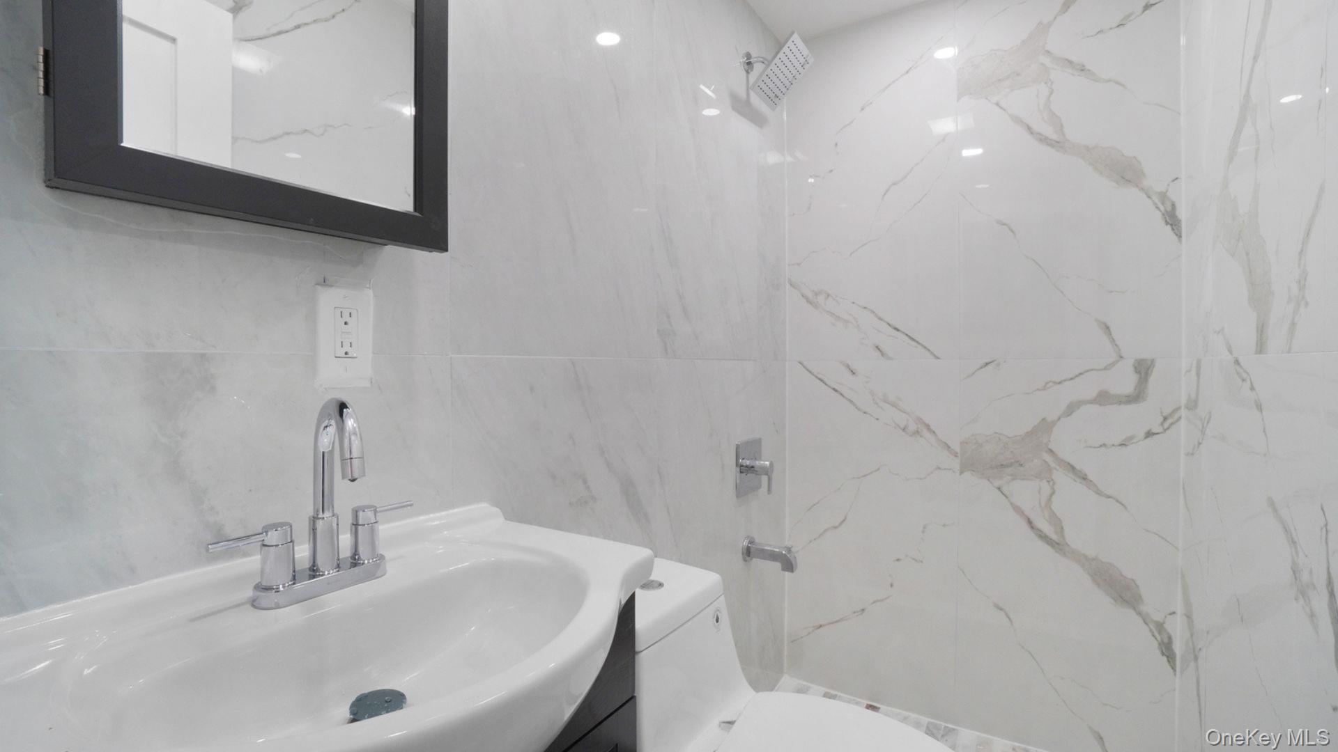 #19 photo, 506 E 183rd Street, Bronx , NY 10458