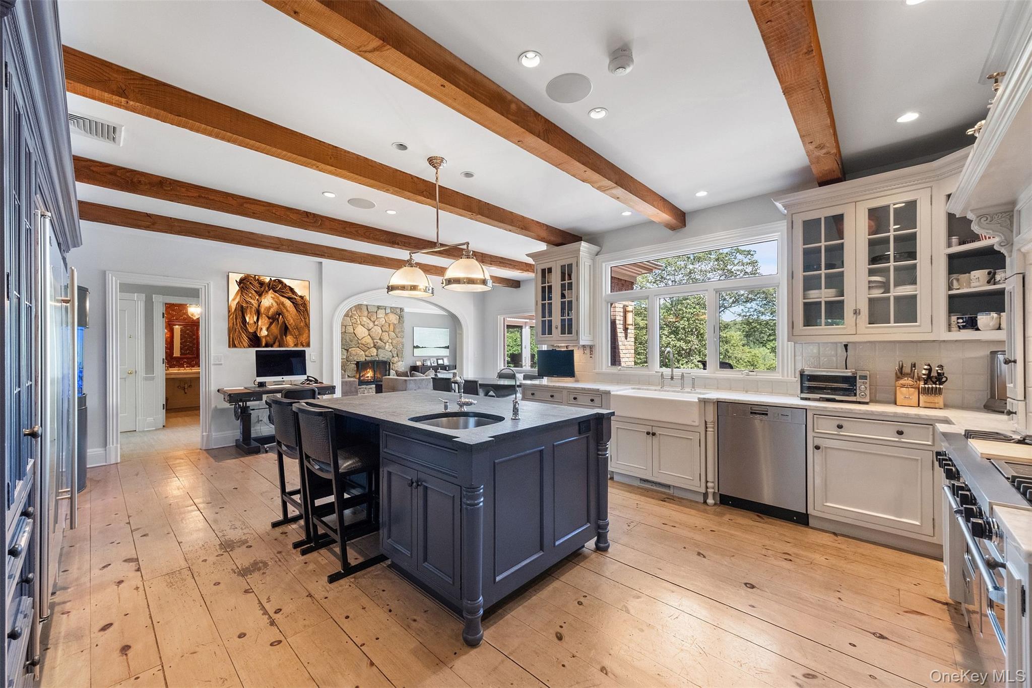 #10 photo, 8 Ridgeview Circle, Armonk , NY 10504