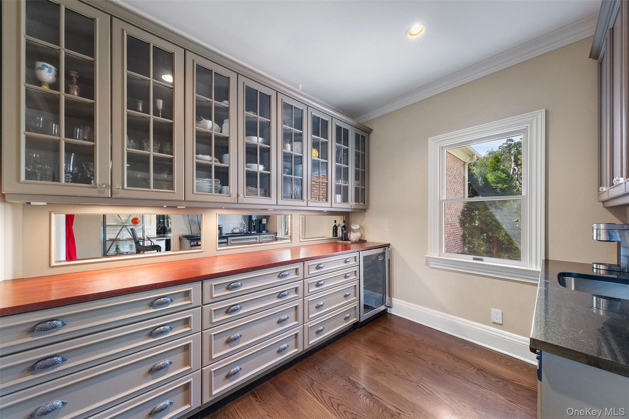 #9 photo, 8 Ridgeview Circle, Armonk , NY 10504