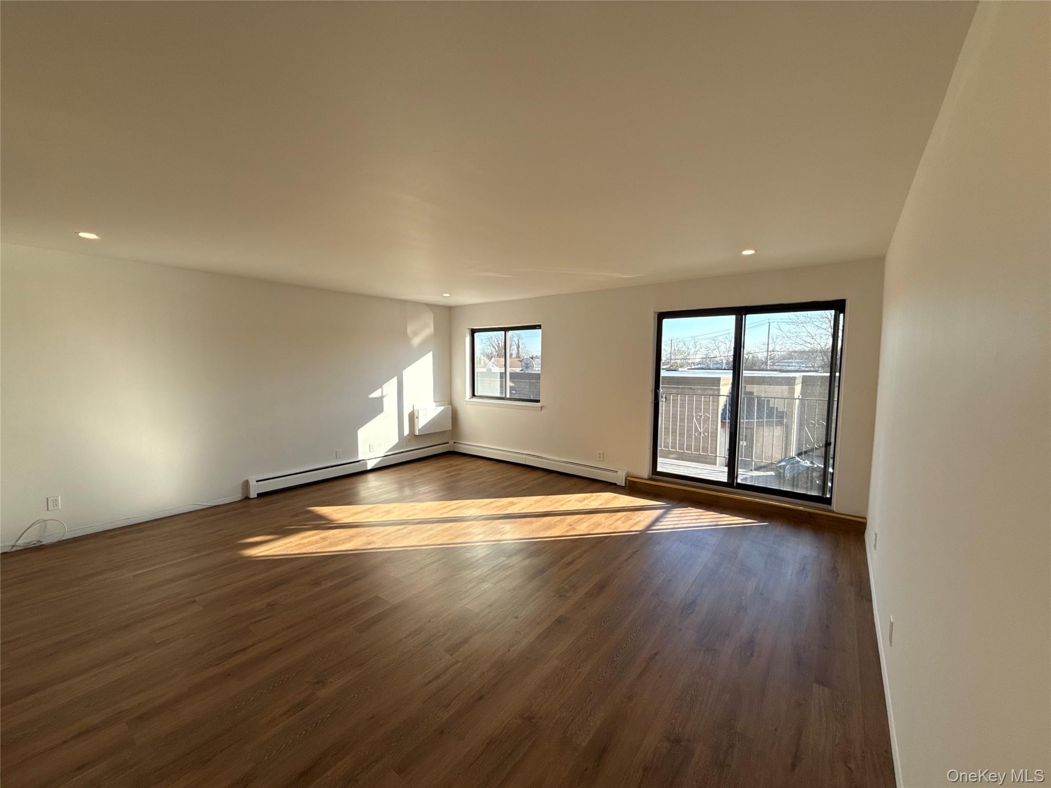 #4 photo, 142 Trenchard Street, Yonkers , NY 10704