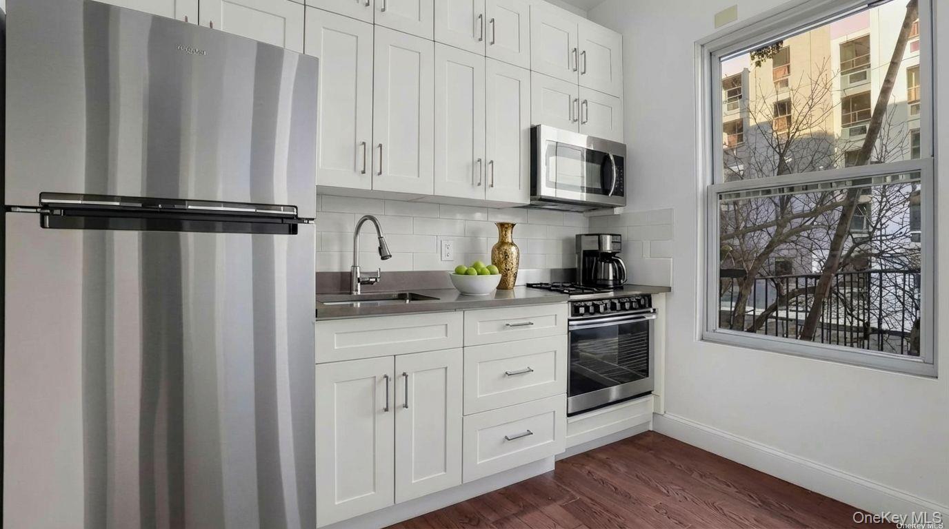 #3 photo, 1823 Anthony Avenue, Bronx , NY 10457