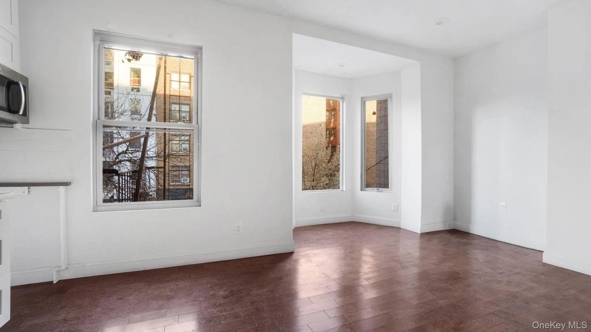 #9 photo, 1823 Anthony Avenue, Bronx , NY 10457