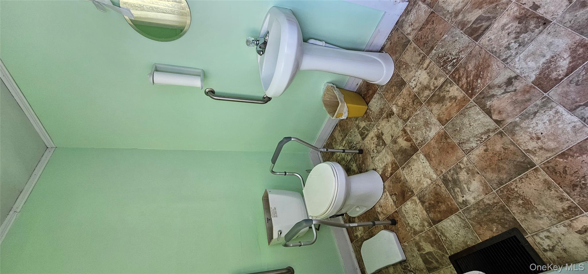 #13 photo, 14 Hankins Church Street, Hankins , NY 12741