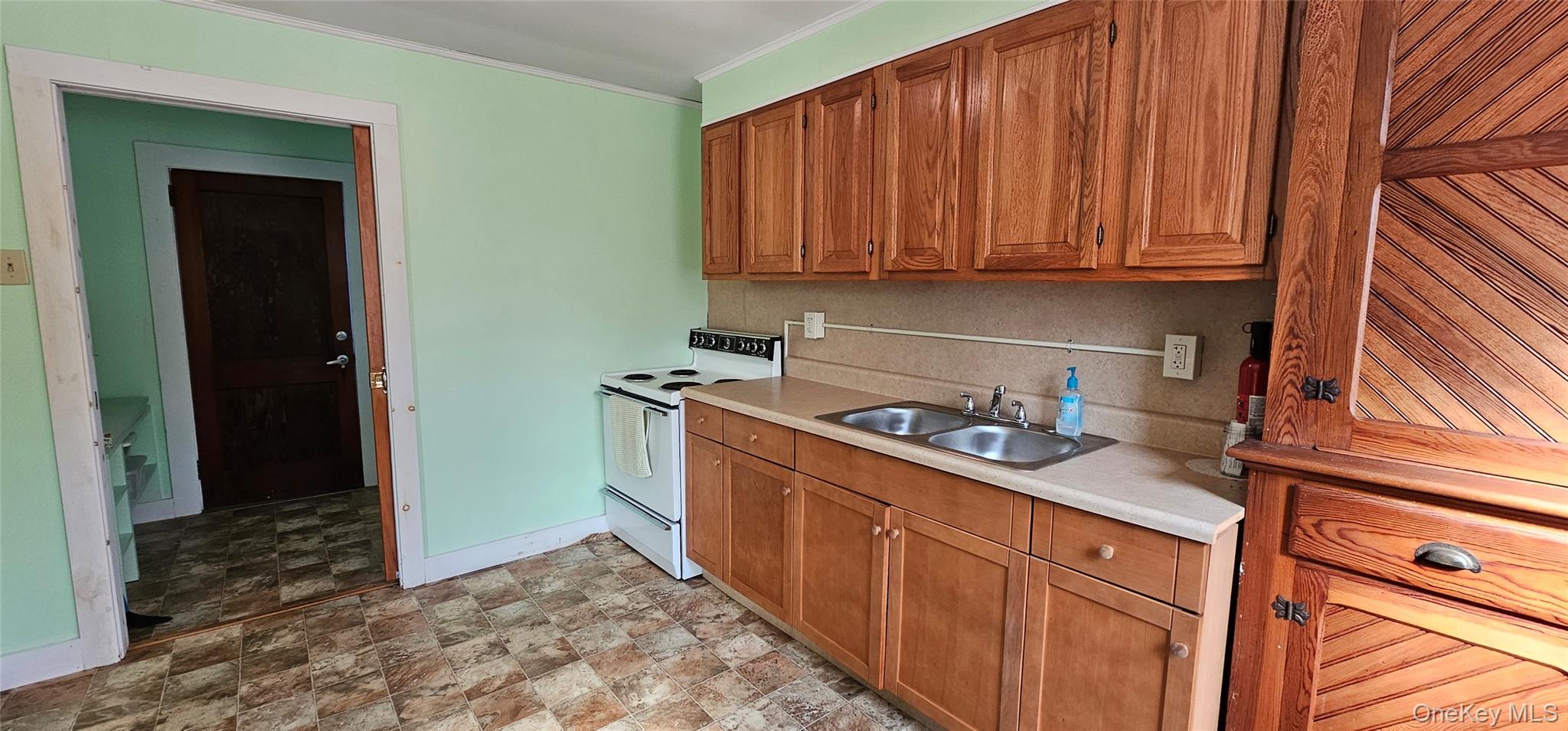 #9 photo, 14 Hankins Church Street, Hankins , NY 12741