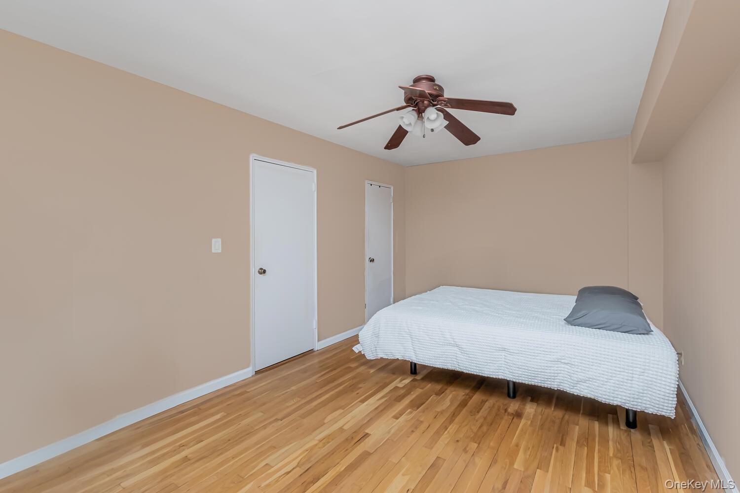 #11 photo, 76 DeHaven Drive, Yonkers , NY 10703