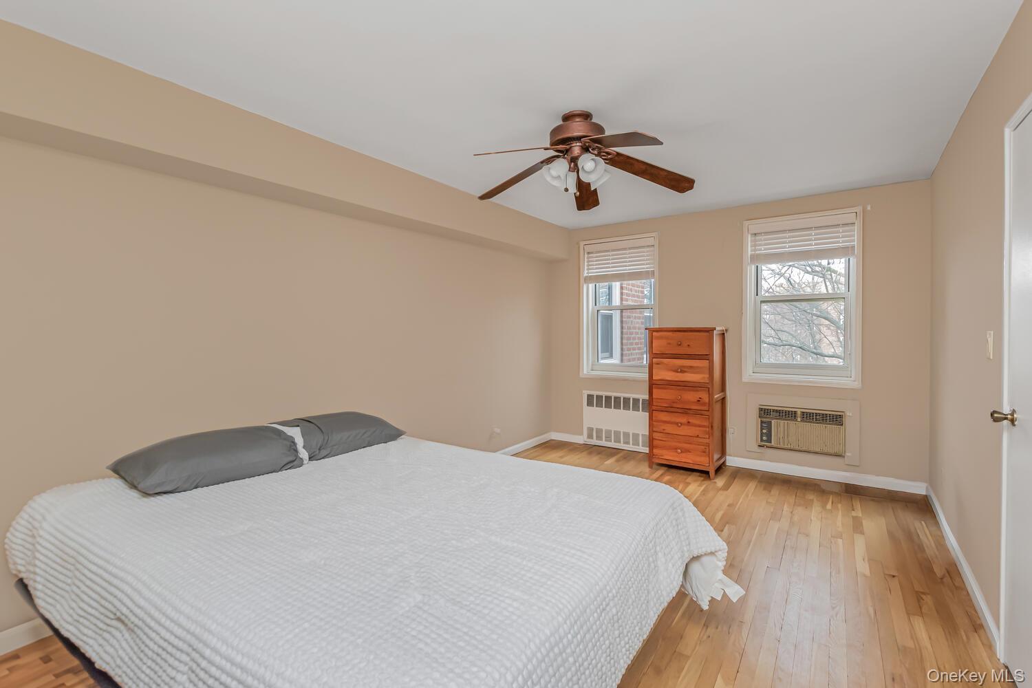 #12 photo, 76 DeHaven Drive, Yonkers , NY 10703