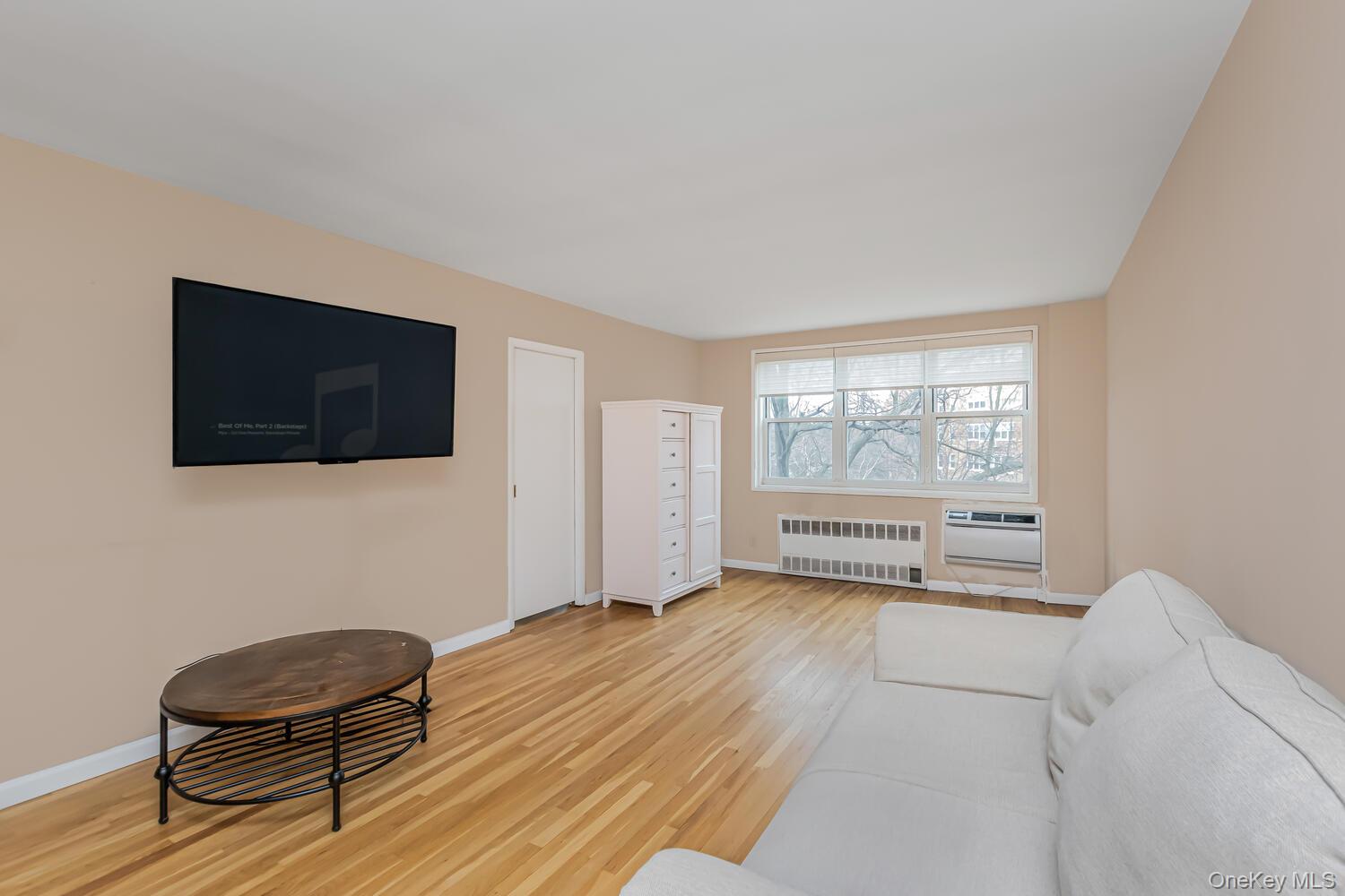 #6 photo, 76 DeHaven Drive, Yonkers , NY 10703