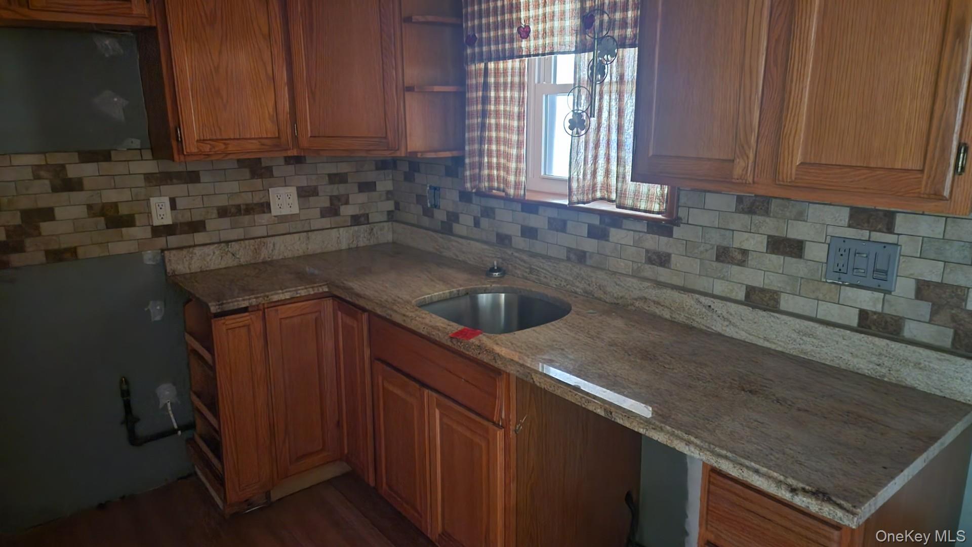 #6 photo, 158 Schlueter Drive, Hopewell Junction , NY 12533