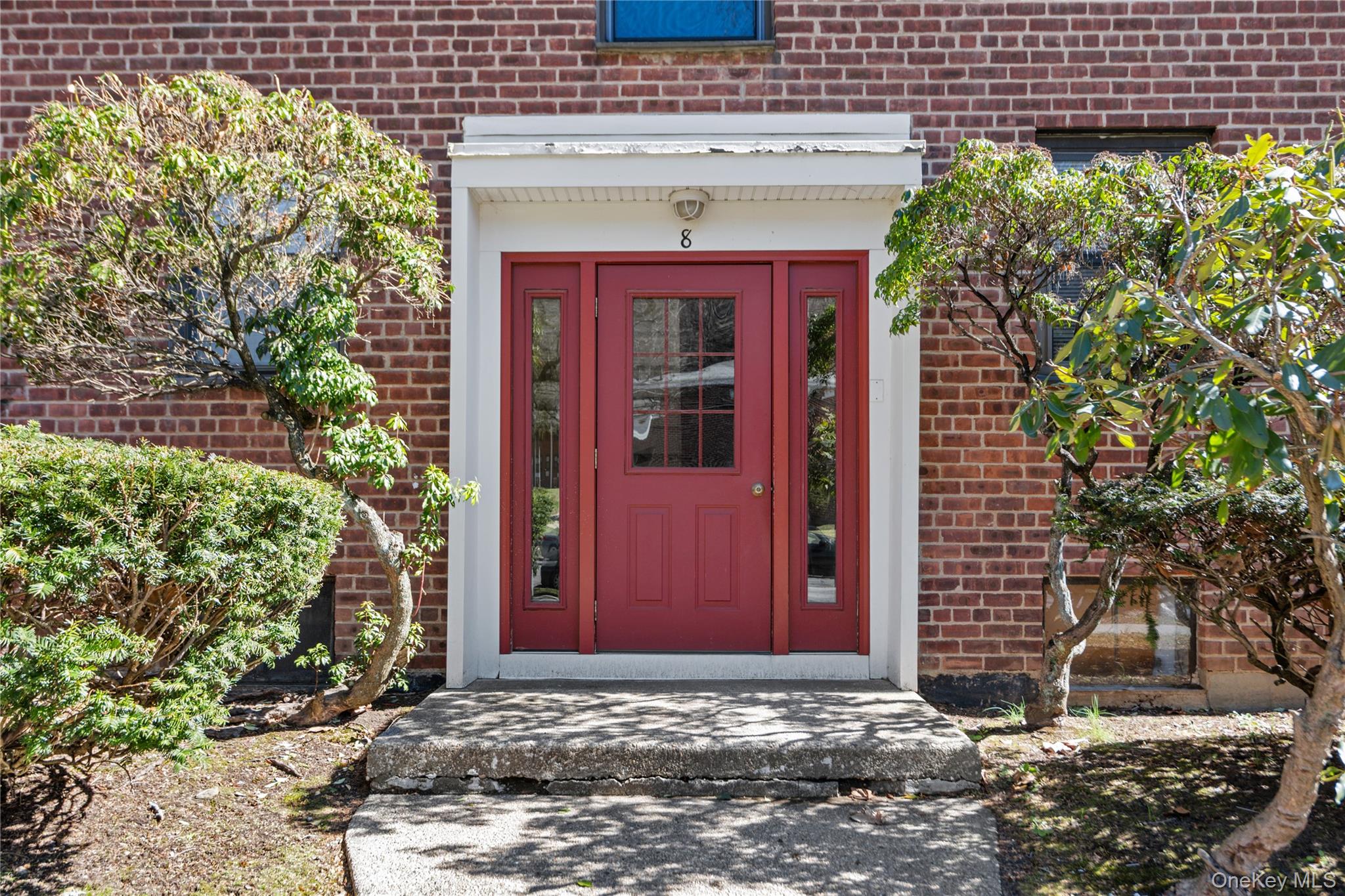 #2 photo, 8 Lawrence Drive, White Plains , NY 10603