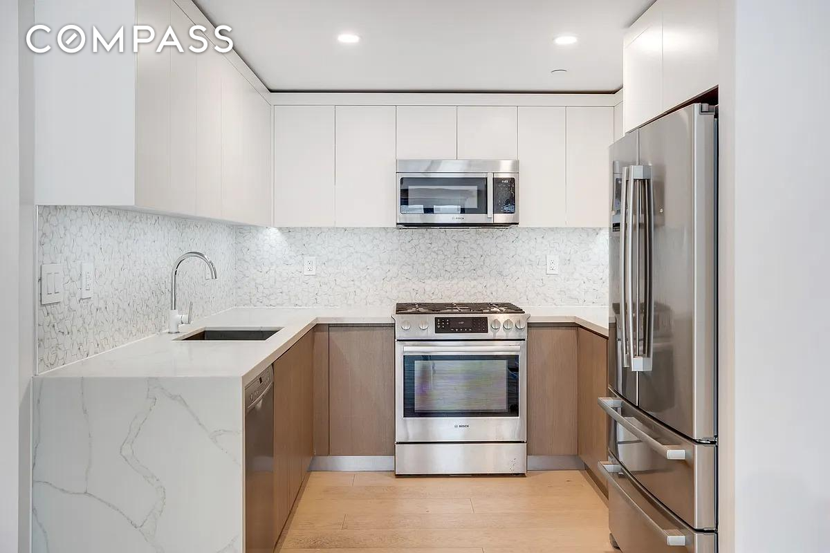 #3 photo, 2128 Ocean Avenue, ब्रुकलीन Homecrest , NY 11229