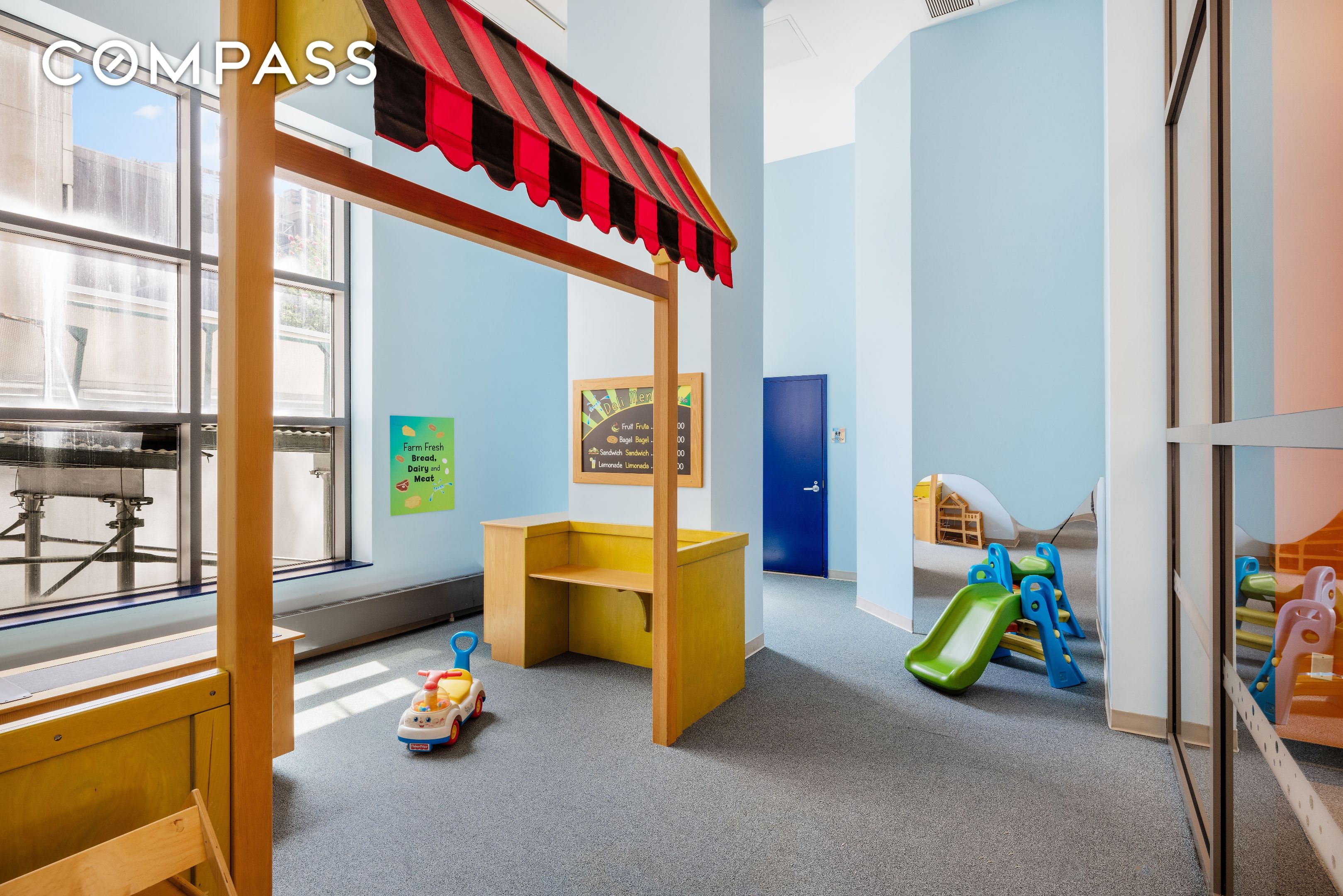 #11 photo, 10 W End Avenue, Upper West Side , NY 10023