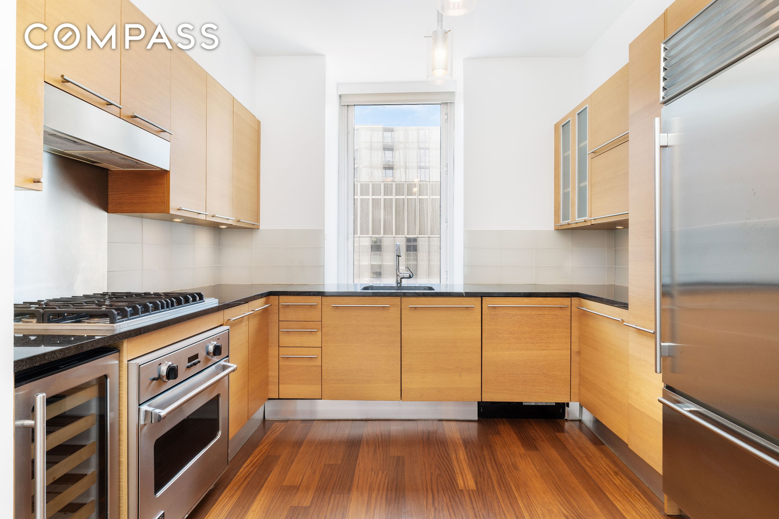 #8 photo, 10 W End Avenue, Upper West Side , NY 10023